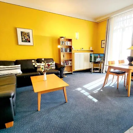 Apartment Appartmenthaus Sonnenresidenz I Kuehlungsborn