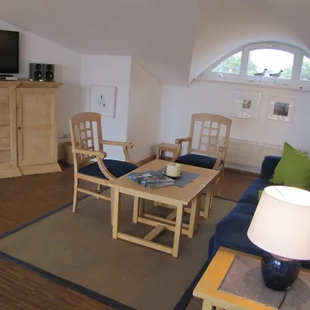 Appartmenthaus Sonnenresidenz I * Kuehlungsborn